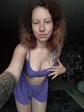 Frost foxy online show from July 6, 4:31 am
