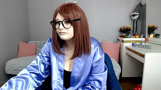 Estheri online show from January 9, 6:49 am