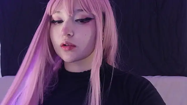 KuroChan420 online show from December 14, 9:07 am