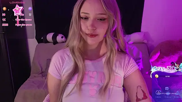 KuroChan420 online show from March 19, 2:48 am