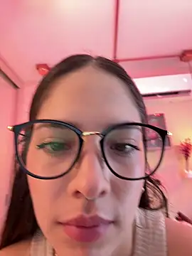 Zoe Bae online show from February 21, 9:32 pm