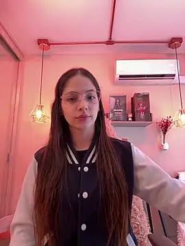 Zoe Bae online show from March 7, 10:21 pm