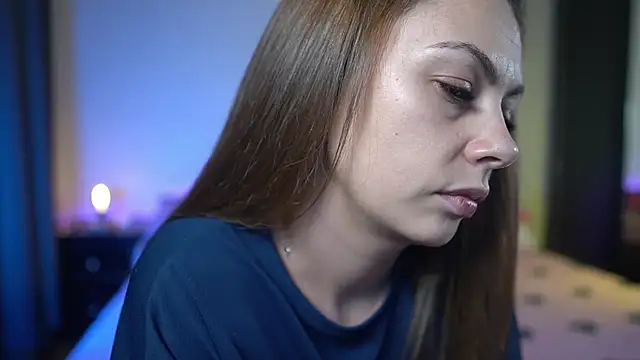 TiffanyPierce online show from October 6, 8:17 pm