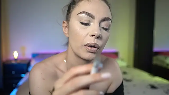 TiffanyPierce online show from July 12, 8:11 pm