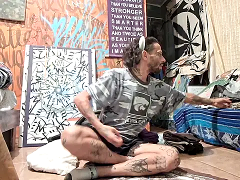 Snapshot of Toycockhot chatting on November 20, 1:50 am Toycockhot online show from November 20, 1:50 am