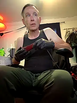 jjdirty6996 online show from June 10, 2:27 pm