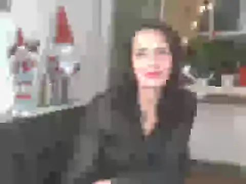 Snapshot of DreamMarianna chatting on January 4, 9:52 pm DreamMarianna online show from January 4, 9:52 pm