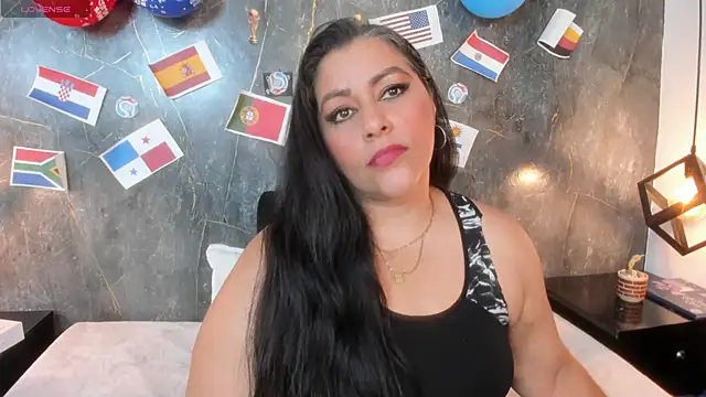 SexxyPamela online show from July 11, 8:00 pm