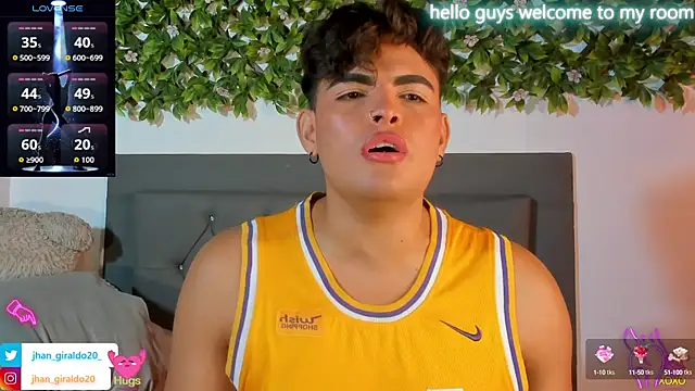 kamii 22 online show from October 8, 1:53 pm