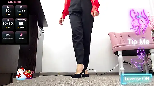 Abby Moore  online show from March 20, 1:37 pm