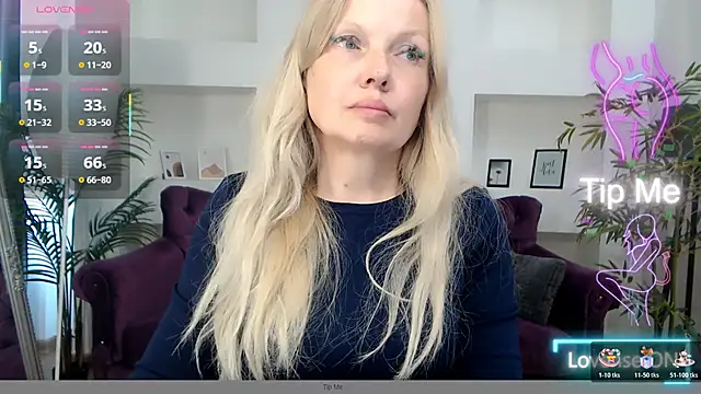 Abby Moore  online show from June 11, 6:44 am