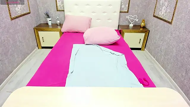 Shannonshine online show from December 12, 8:47 am