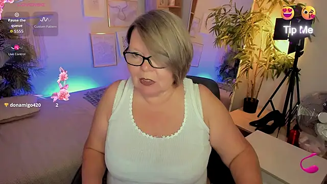 Shannonshine online show from July 23, 1:42 pm