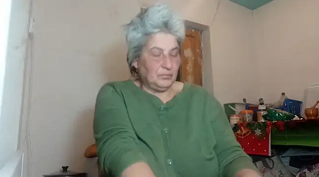 Snapshot of ExquisiteMature chatting on January 15, 1:45 am ExquisiteMature online show from January 15, 1:45 am