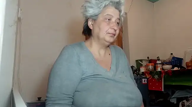 Snapshot of ExquisiteMature chatting on January 17, 11:06 am ExquisiteMature online show from January 17, 11:06 am