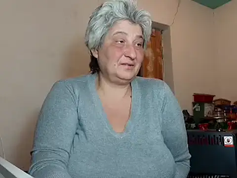 Snapshot of ExquisiteMature chatting on February 17, 5:43 pm ExquisiteMature online show from February 17, 5:43 pm