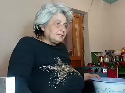 Snapshot of ExquisiteMature chatting on March 10, 9:43 am ExquisiteMature online show from March 10, 9:43 am