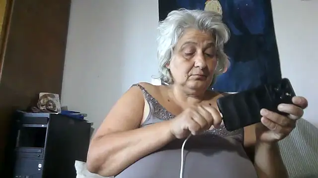 ExquisiteMature online show from June 19, 9:57 am