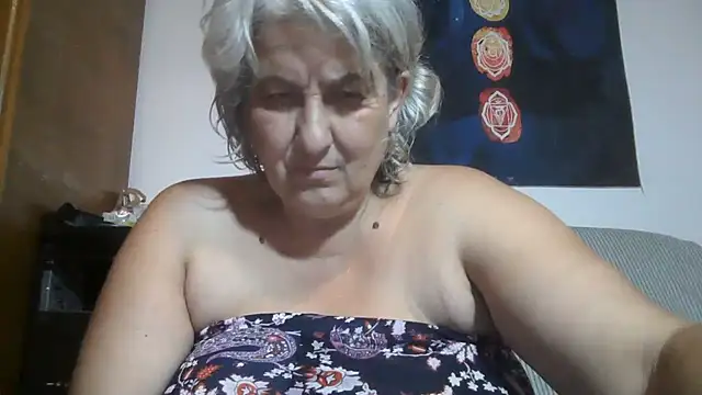 Snapshot of ExquisiteMature chatting on July 19, 8:01 pm ExquisiteMature online show from July 19, 8:01 pm