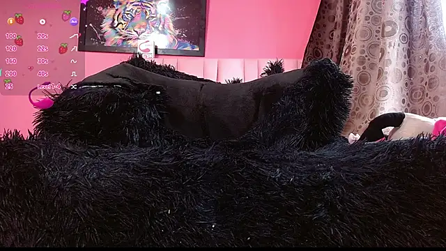 sofia gold  online show from March 15, 8:10 pm