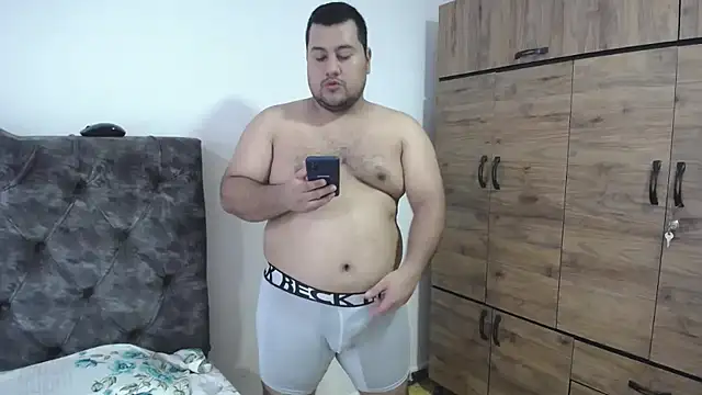 Snapshot of santi_hothot chatting on October 18, 7:25 pm santi hothot online show from October 18, 7:25 pm