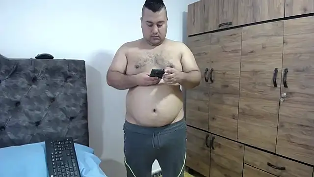 santi hothot online show from November 9, 8:18 pm