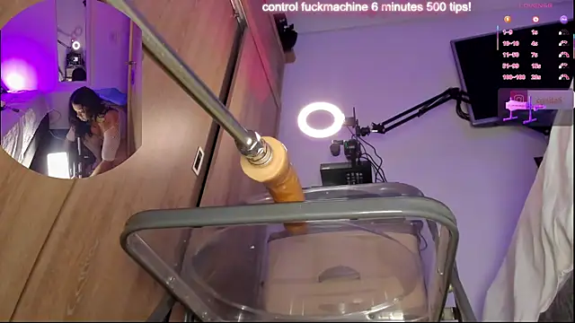 Snapshot of carolgaita chatting on September 27, 1:05 pm carolgaita online show from September 27, 1:05 pm