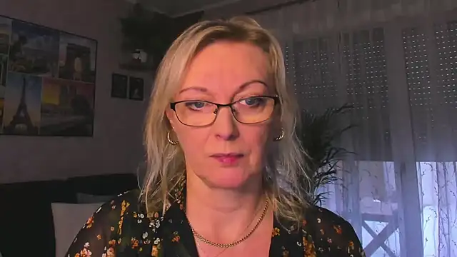 vanessa chat online show from November 26, 2:29 pm