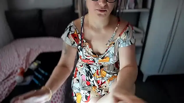 bisexyelizz online show from July 16, 3:51 pm