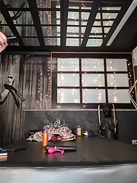 Snapshot of DarkDea chatting on March 1, 1:13 pm DarkDea online show from March 1, 1:13 pm