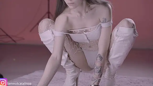 YourBabyPearl online show from November 20, 4:40 pm