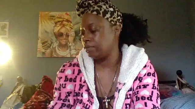 msdeedee online show from April 26, 12:58 pm