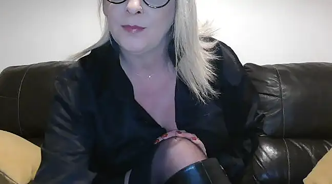 lilie69 online show from February 2, 11:19 am