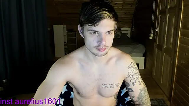 maks wolfis online show from September 25, 1:20 am