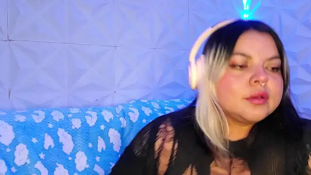 Satyn doll online show from December 6, 12:12 am