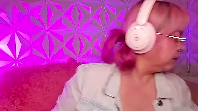 Satyn doll online show from February 24, 12:41 am