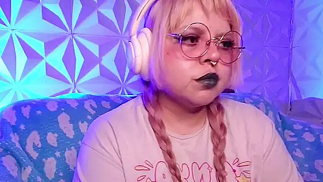 Satyn doll online show from April 29, 2:26 am