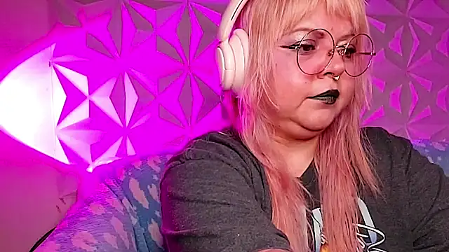 Satyn doll online show from May 2, 11:43 pm
