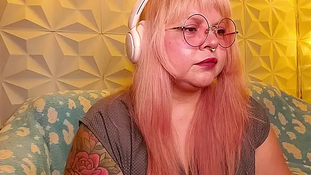 Satyn doll online show from May 10, 12:27 am