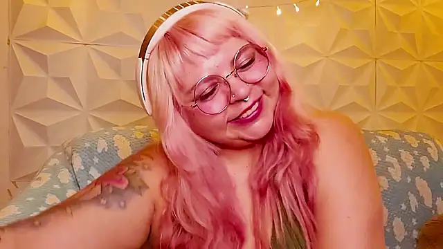Satyn doll online show from June 4, 11:22 pm