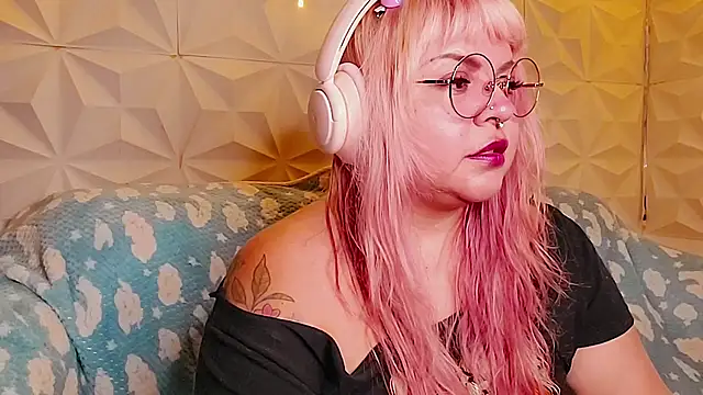 Satyn doll online show from June 6, 11:42 pm