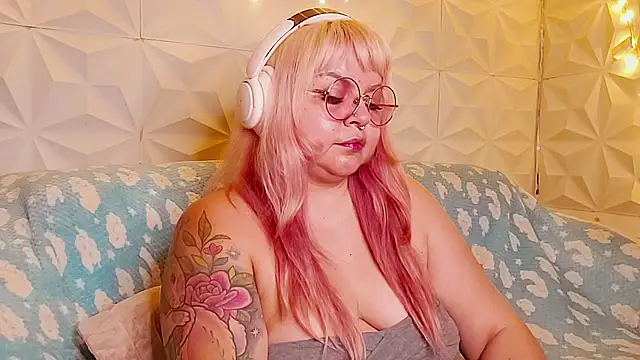 Satyn doll online show from June 11, 12:32 am