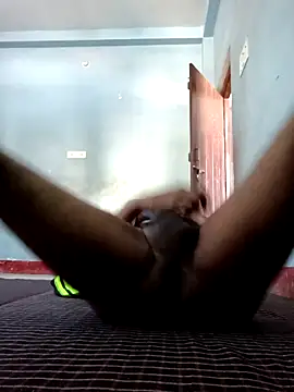 indianguy21 online show from March 4, 6:04 am