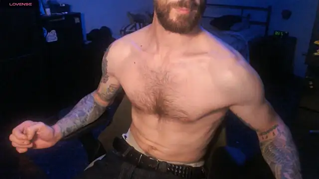 SexxxyLouis online show from October 4, 7:23 pm