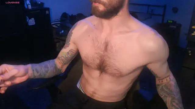 SexxxyLouis online show from October 21, 9:32 am