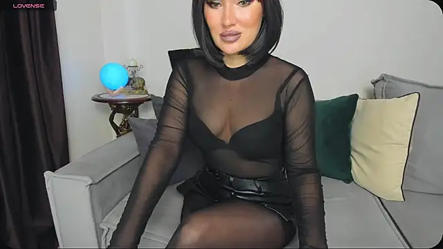 Snapshot of Fire_error chatting on February 21, 11:55 am Fire error online show from February 21, 11:55 am