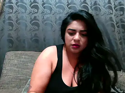 Snapshot of indianishkq7 chatting on December 22, 4:06 pm indianishkq7 online show from December 22, 4:06 pm