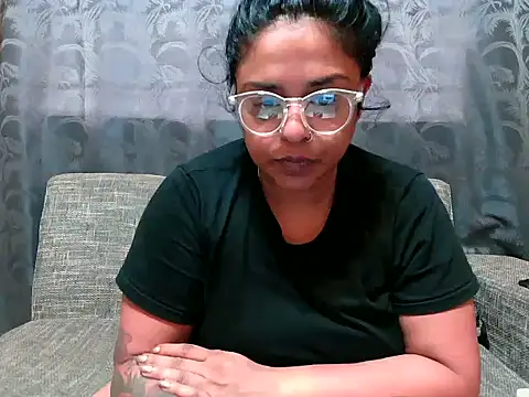 Snapshot of indianishkq7 chatting on December 28, 8:16 am indianishkq7 online show from December 28, 8:16 am