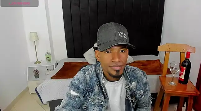 anhtony wayans online show from January 18, 12:02 am