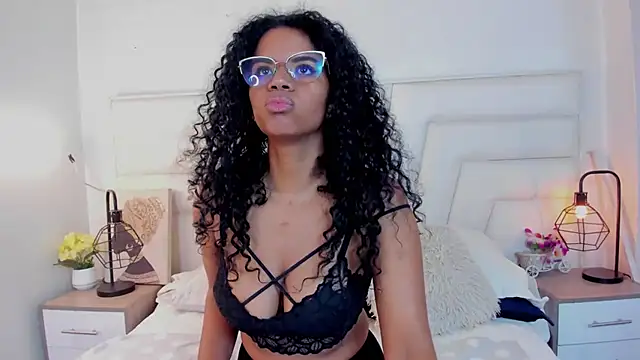 Ellie Alves online show from December 26, 3:20 pm